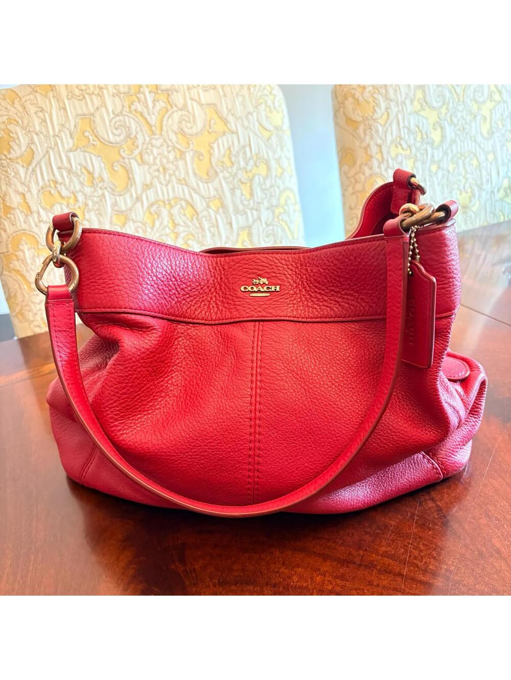 Authentic Coach Lexy Shoulder Hand Bag Muted Raspberry Red Leather Gold Hardware